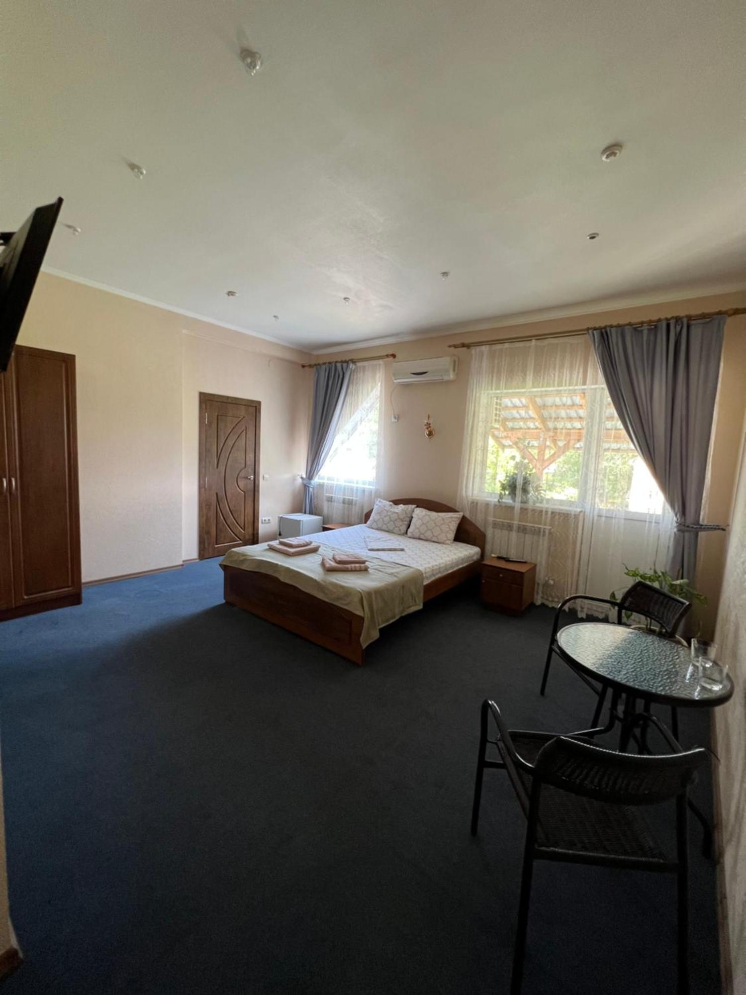 Отель Sava Dream Житомир Экстерьер фото