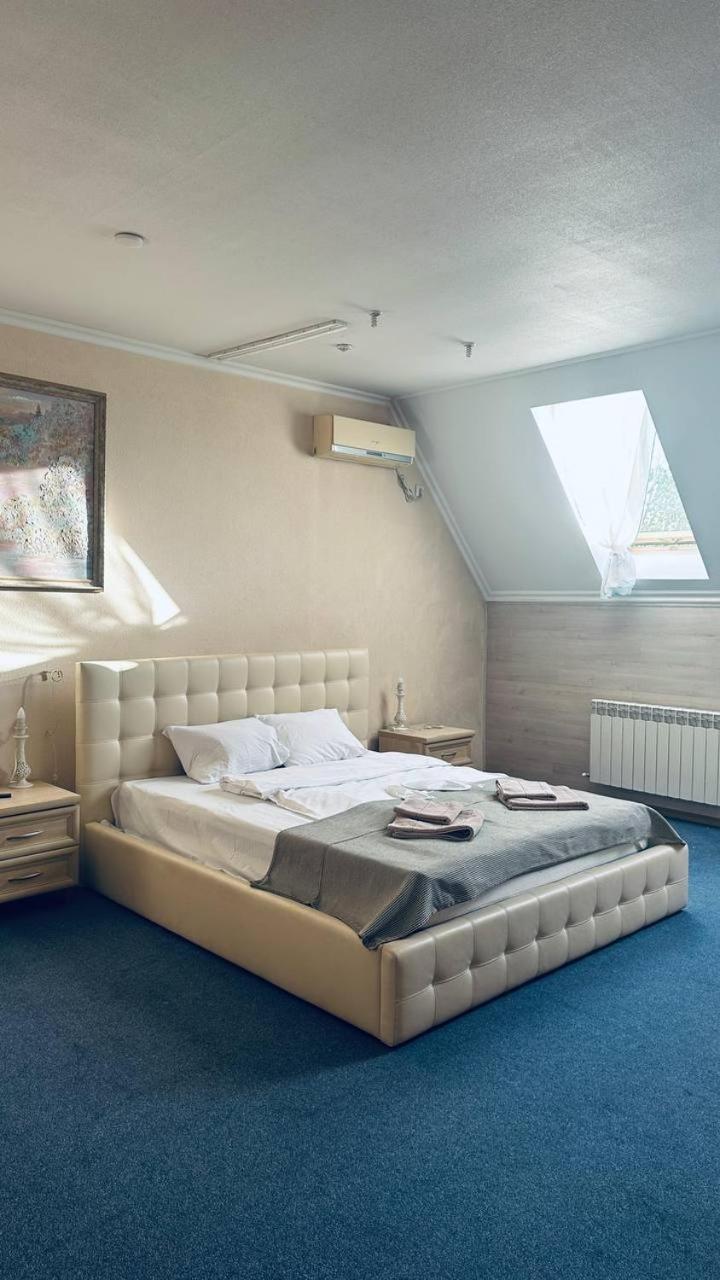 Отель Sava Dream Житомир Экстерьер фото